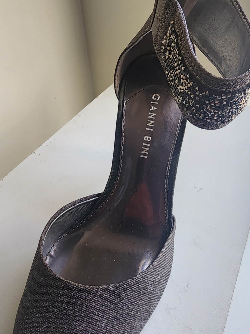 Gianni Bini Gray Textured Ankle-Strap Heel